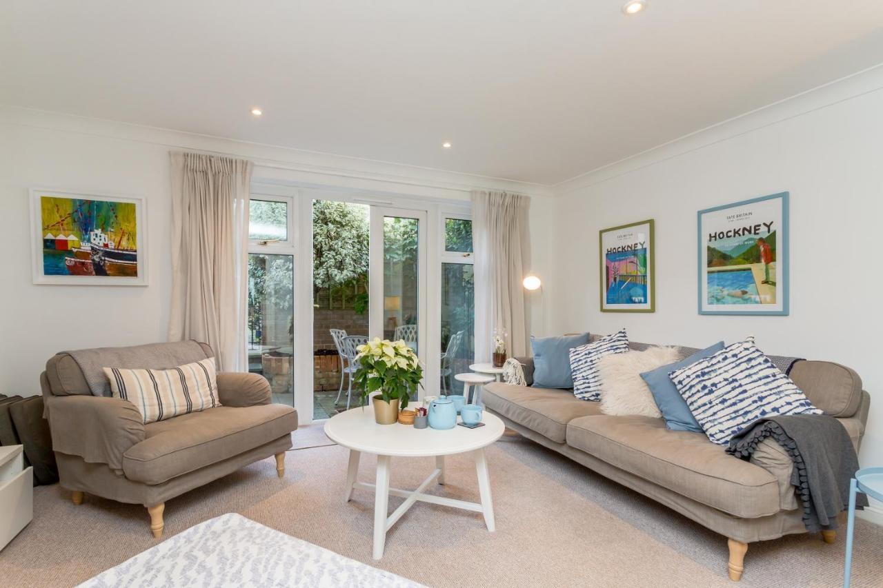 Modern Mews House With Free Parking Space, And Patio By Huluki Sussex Stays Brighton Eksteriør billede